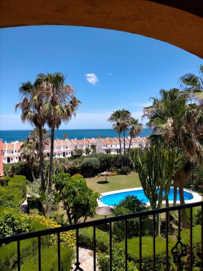 Appartement Met Zeezicht En Vlakbij Het Strand Manilva Exterior foto