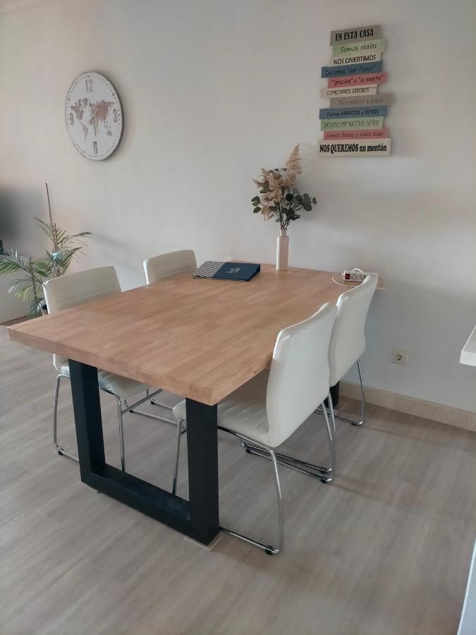 Appartement Met Zeezicht En Vlakbij Het Strand Manilva Exterior foto
