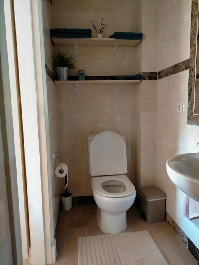Appartement Met Zeezicht En Vlakbij Het Strand Manilva Exterior foto